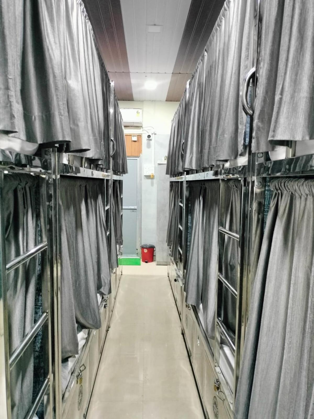 Star Dormitory Mumbai Ngoại thất bức ảnh
