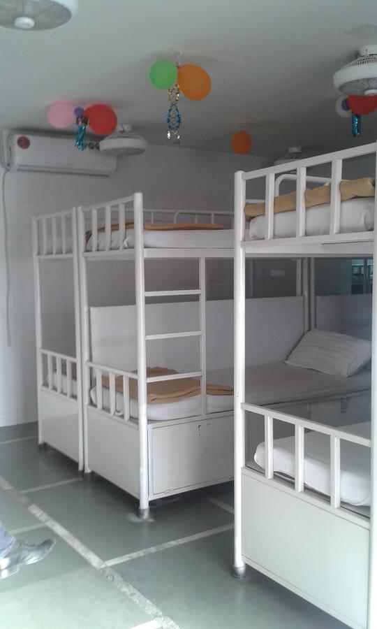 Star Dormitory Mumbai Ngoại thất bức ảnh