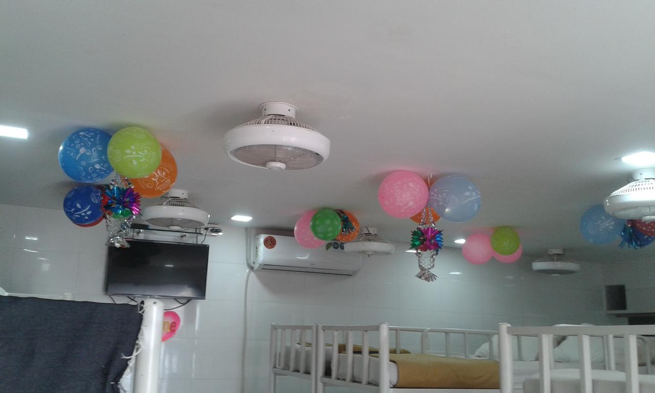 Star Dormitory Mumbai Ngoại thất bức ảnh
