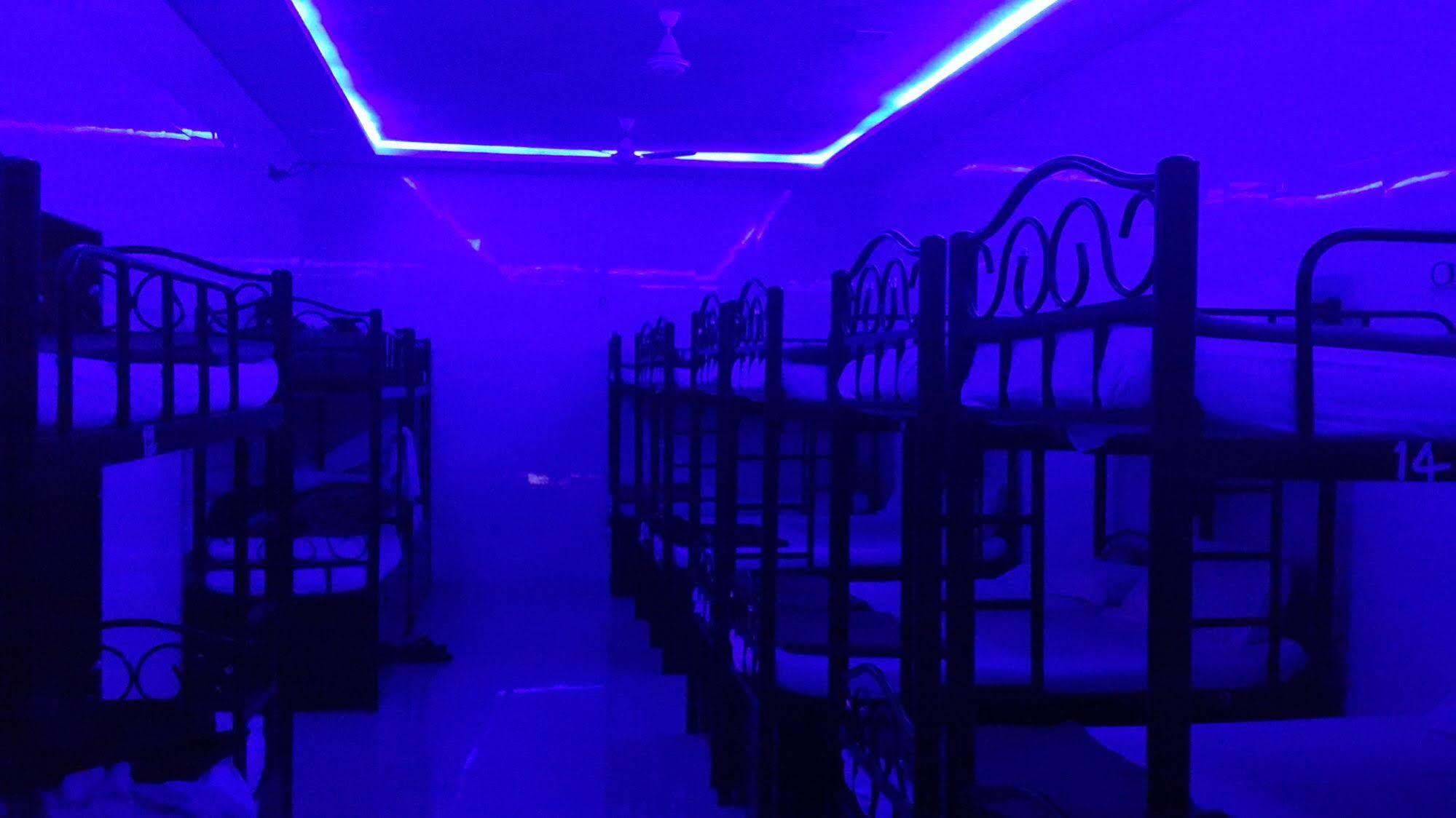 Star Dormitory Mumbai Ngoại thất bức ảnh