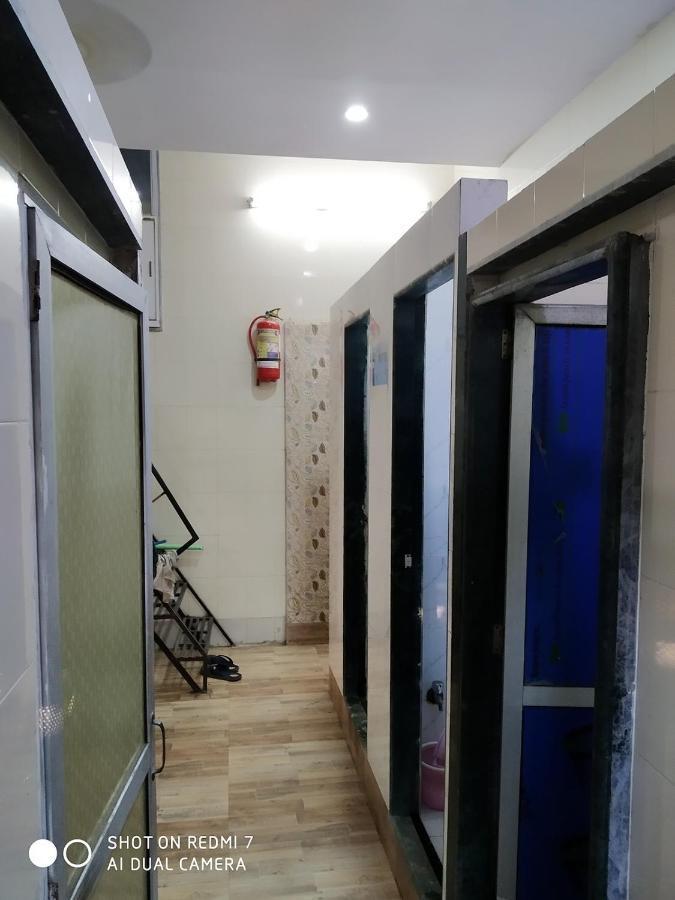 Star Dormitory Mumbai Ngoại thất bức ảnh