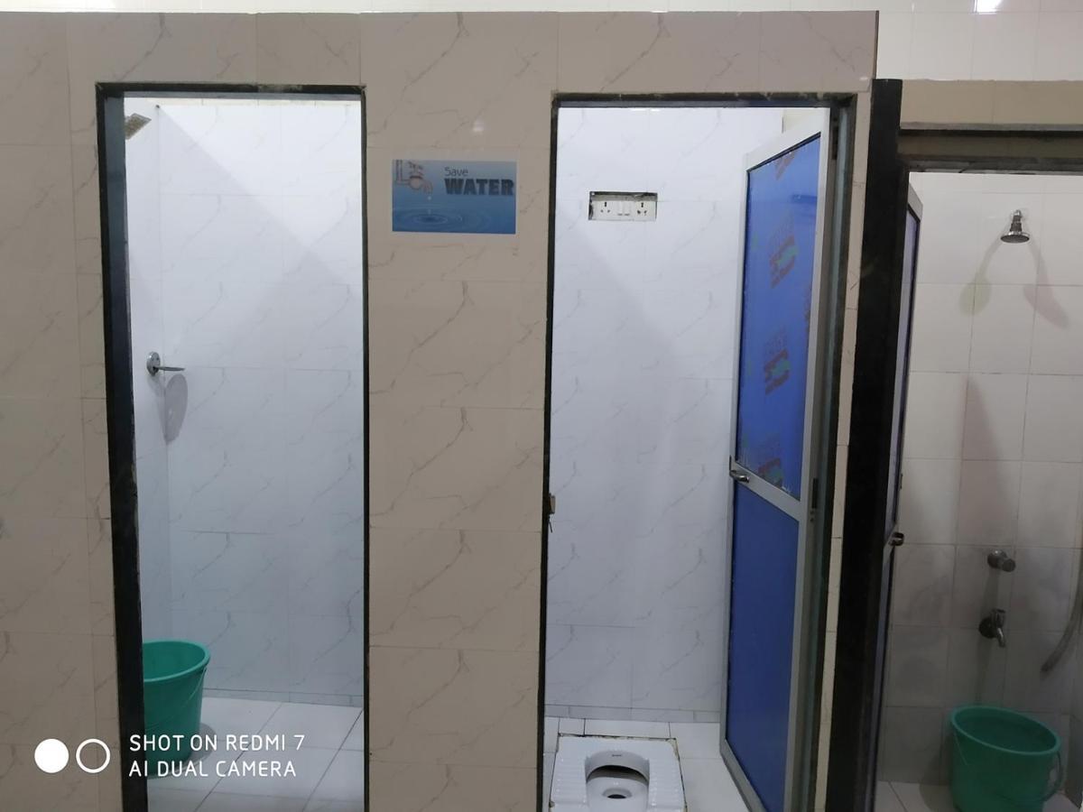 Star Dormitory Mumbai Ngoại thất bức ảnh